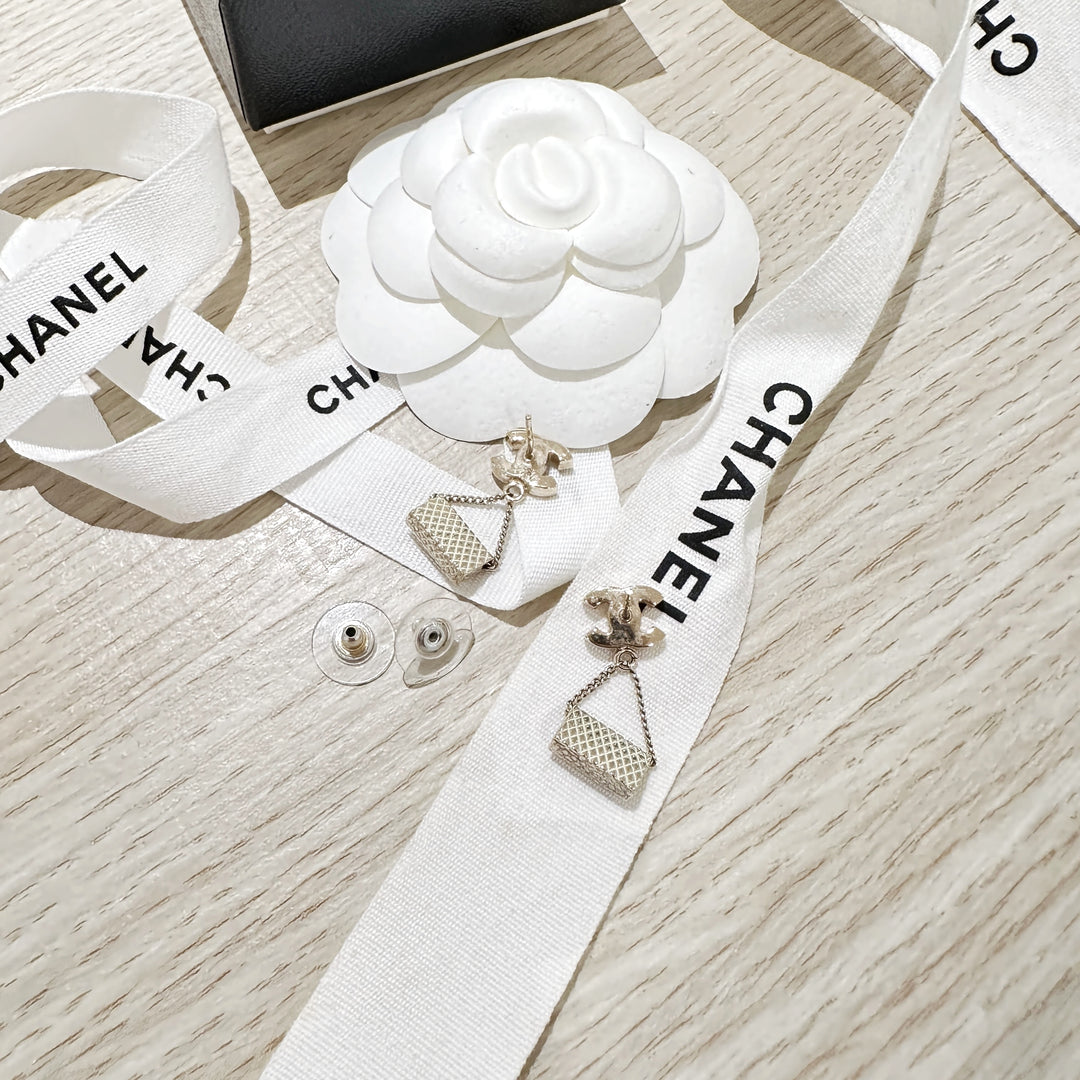Chanel vintage earrings