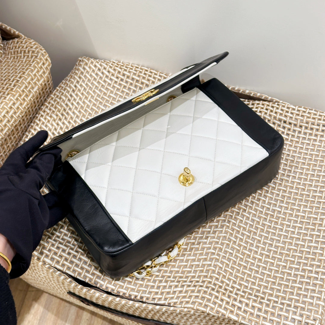 Chanel Vintage Black/White Lambskin Dianan Class Flap 25cm