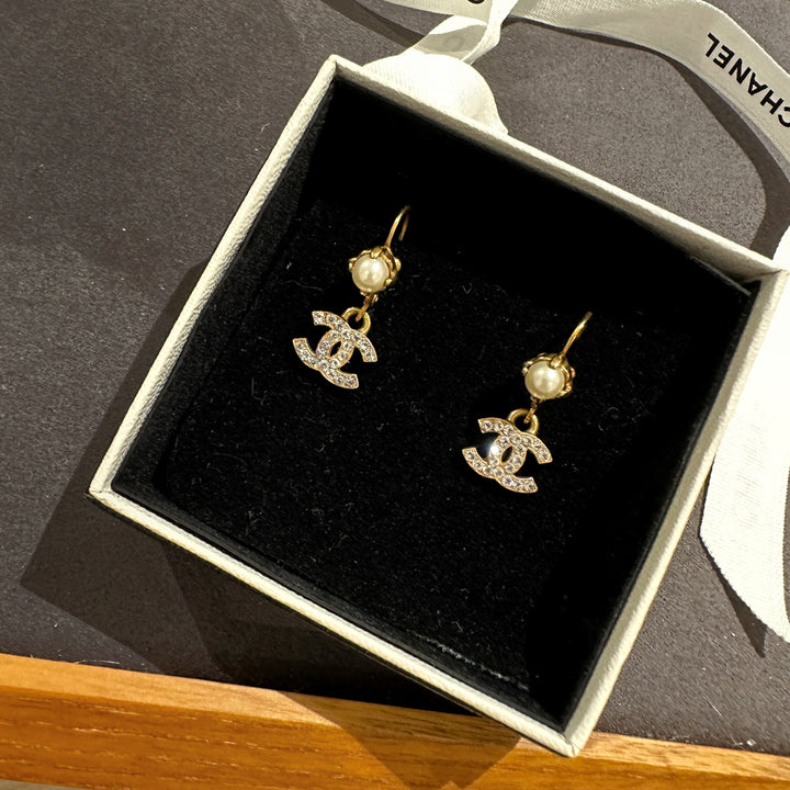 Chanel vintage earrings