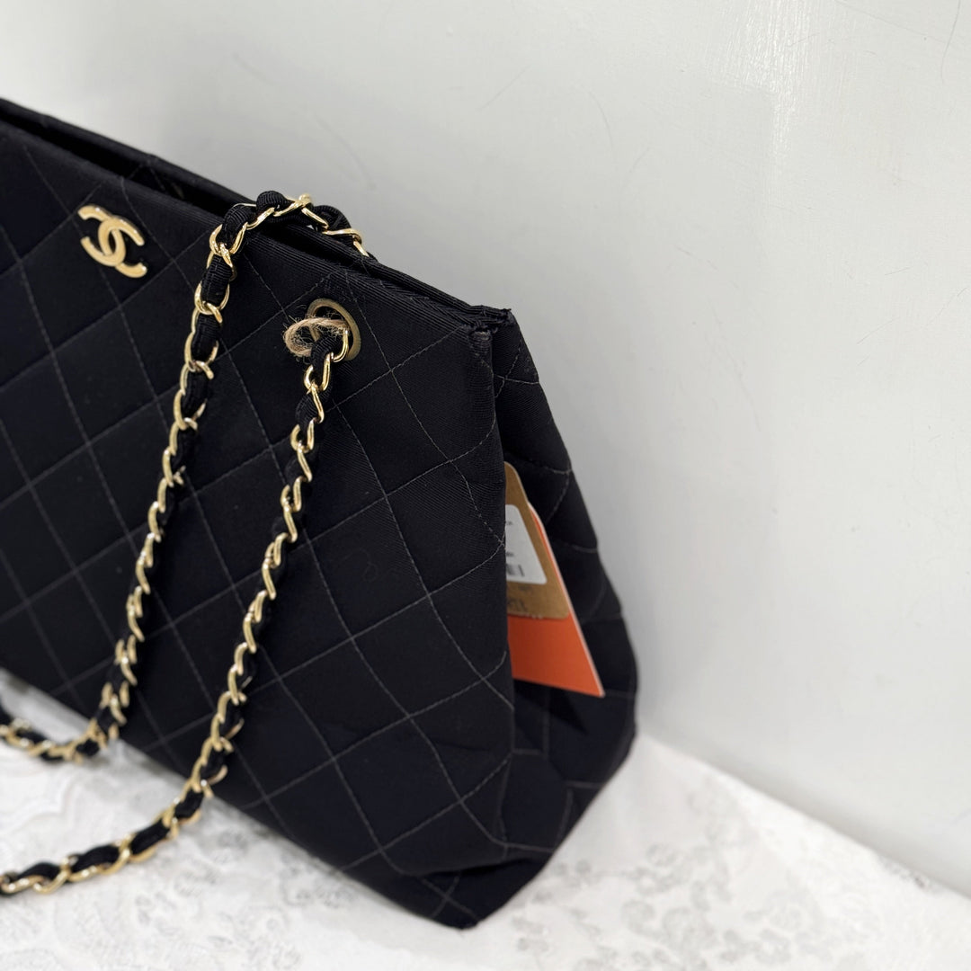 Chanel vintage quilted canvas chain tote