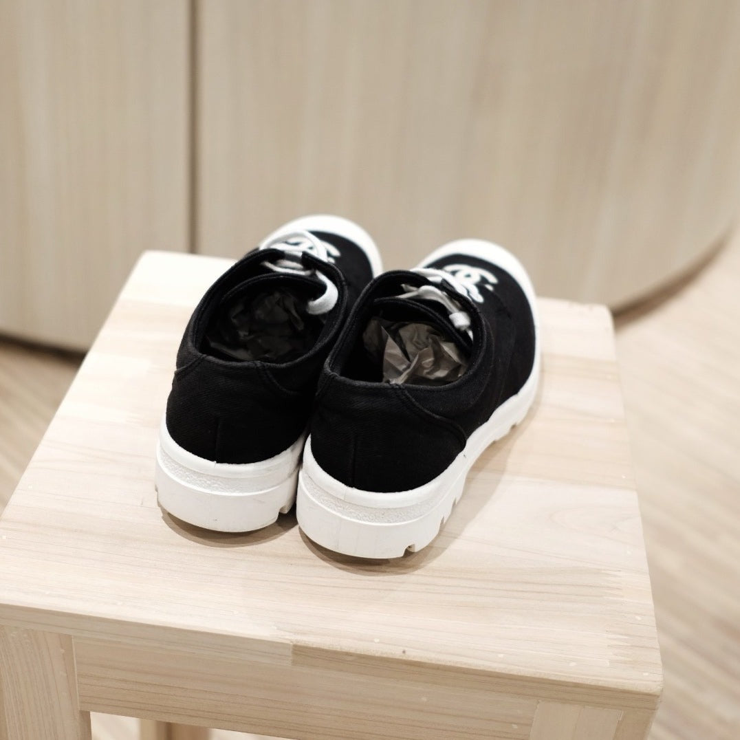 Chanel vintage shoe