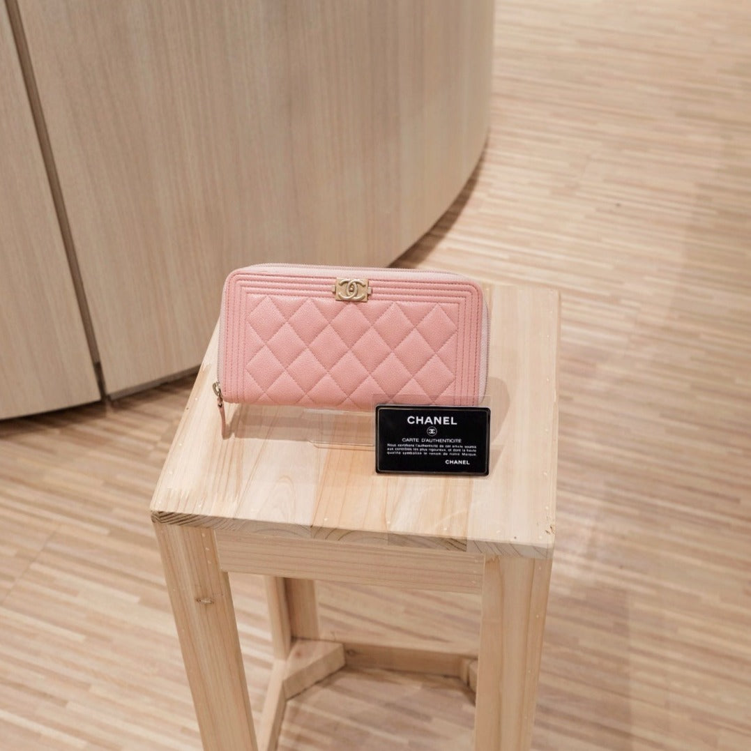 Boychanel long wallet