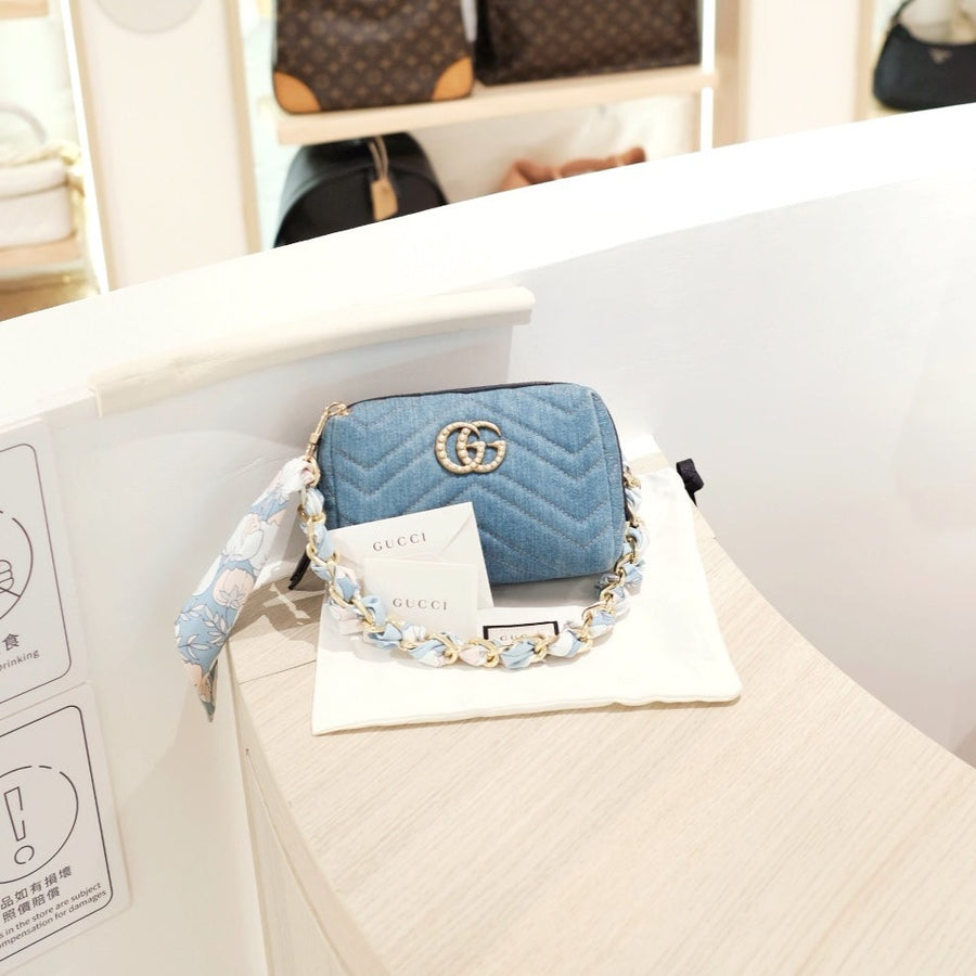 Gucci vintage pearl denim clutch bag+chain