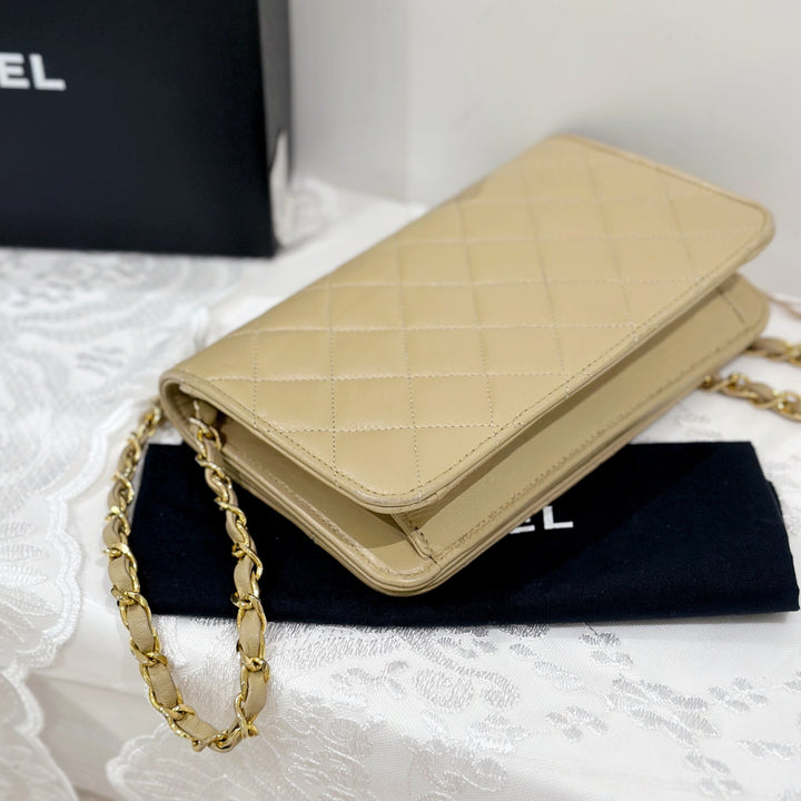 Chanel vintage mini flap bag