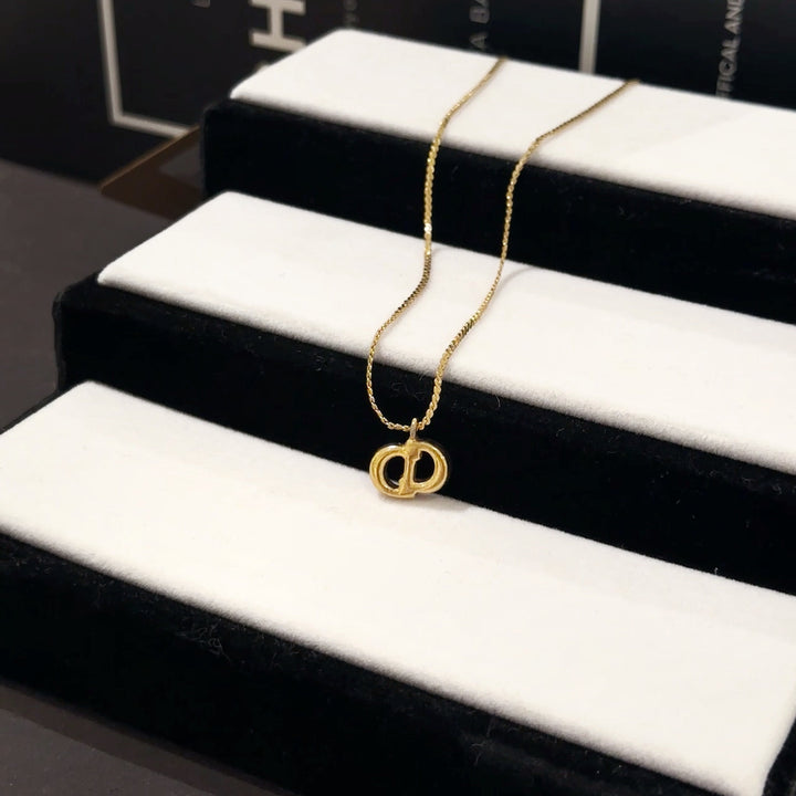Dior vintage necklace