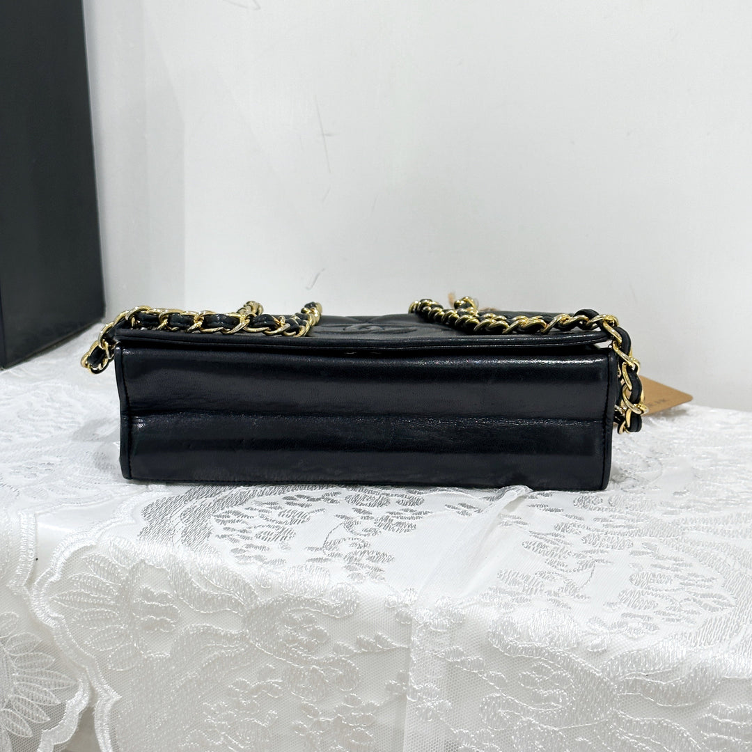 Chanel vintage flap bag
