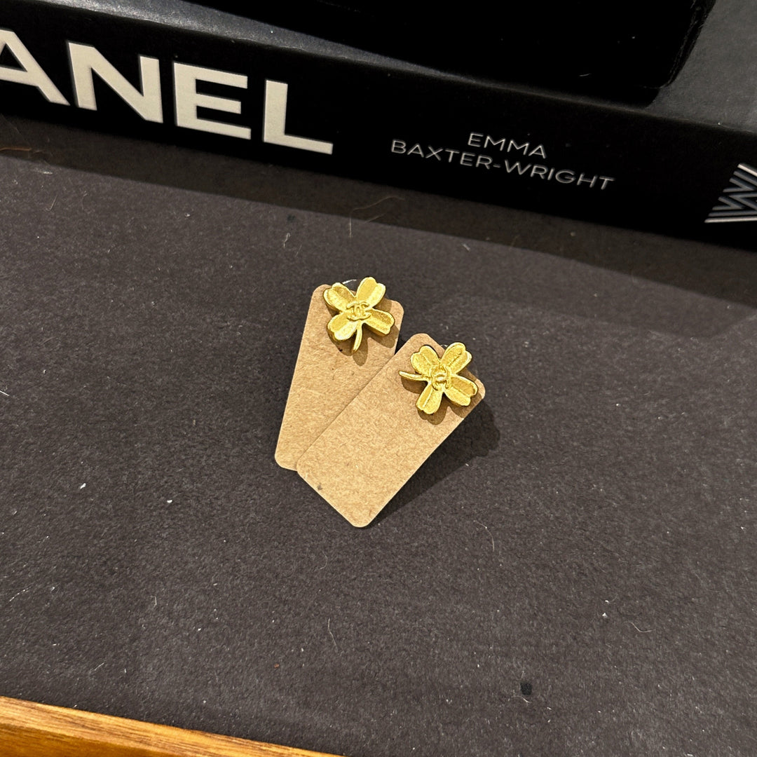 Chanel vintage earrings