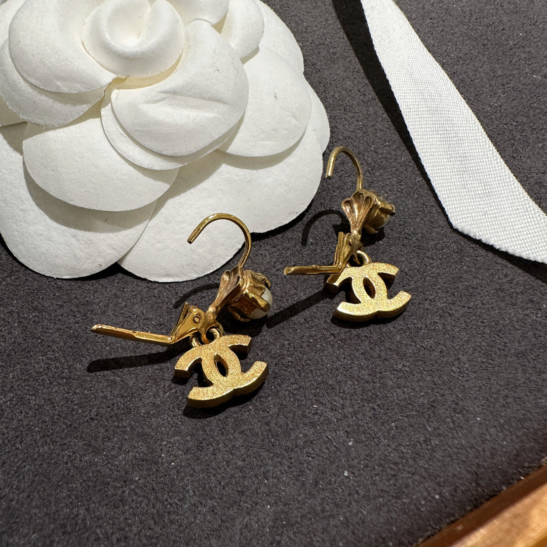 Chanel vintage earrings