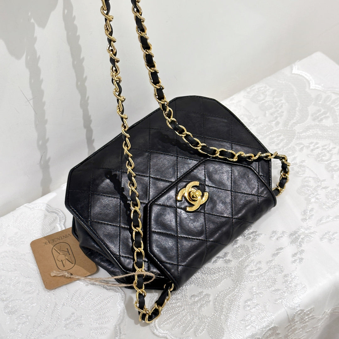 Chanel vintage octagonal quilted chain bag