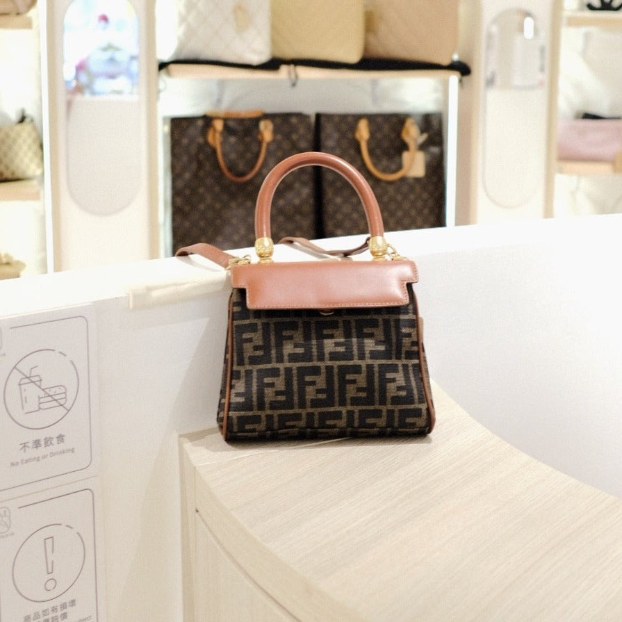 Fendi vintage kelly 2way bag