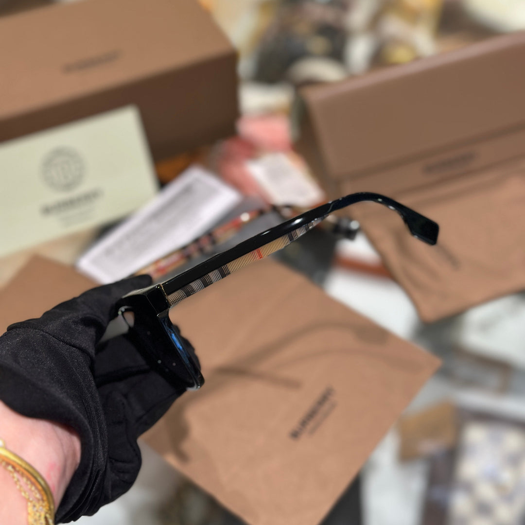 Burberry sunglasses