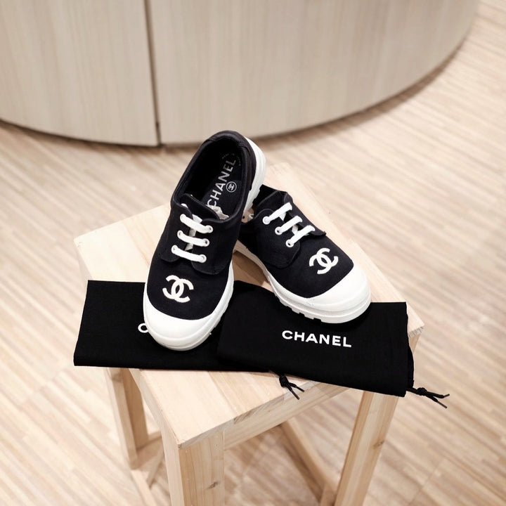 Chanel vintage shoe