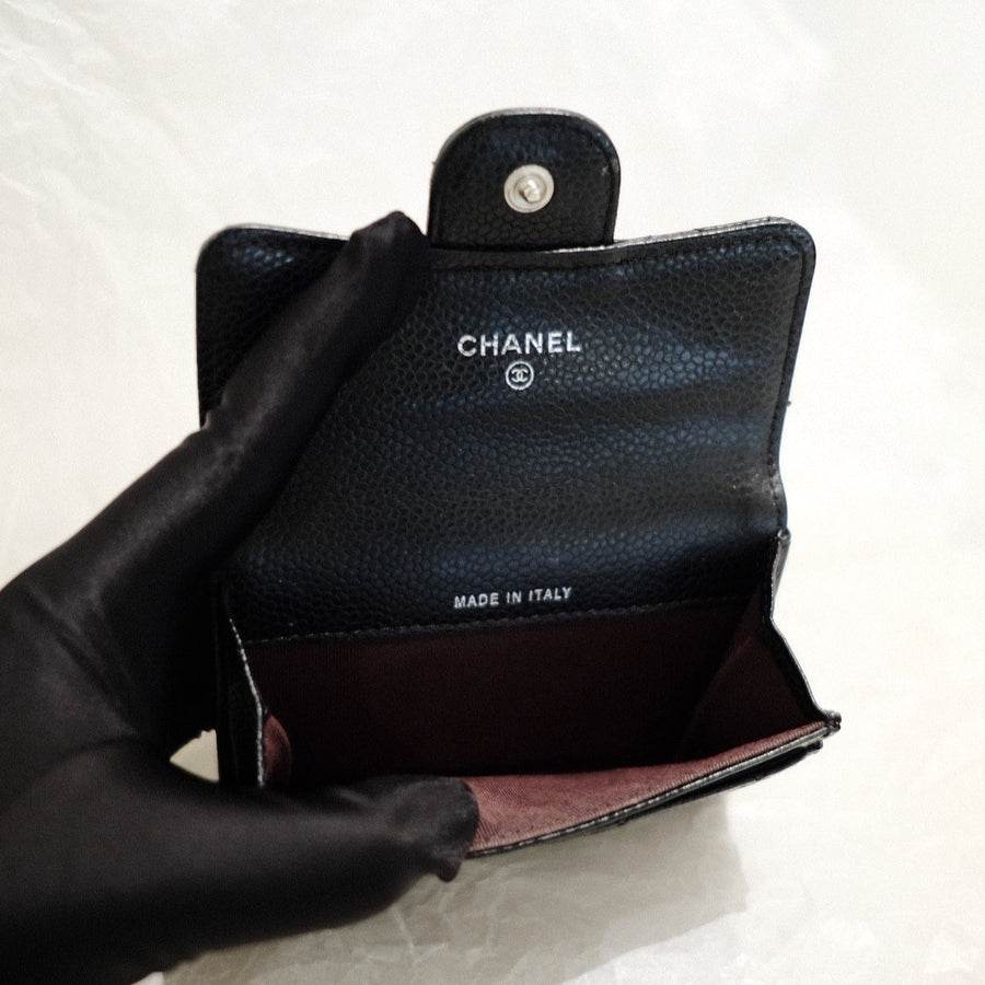 Chanel classic cardholder