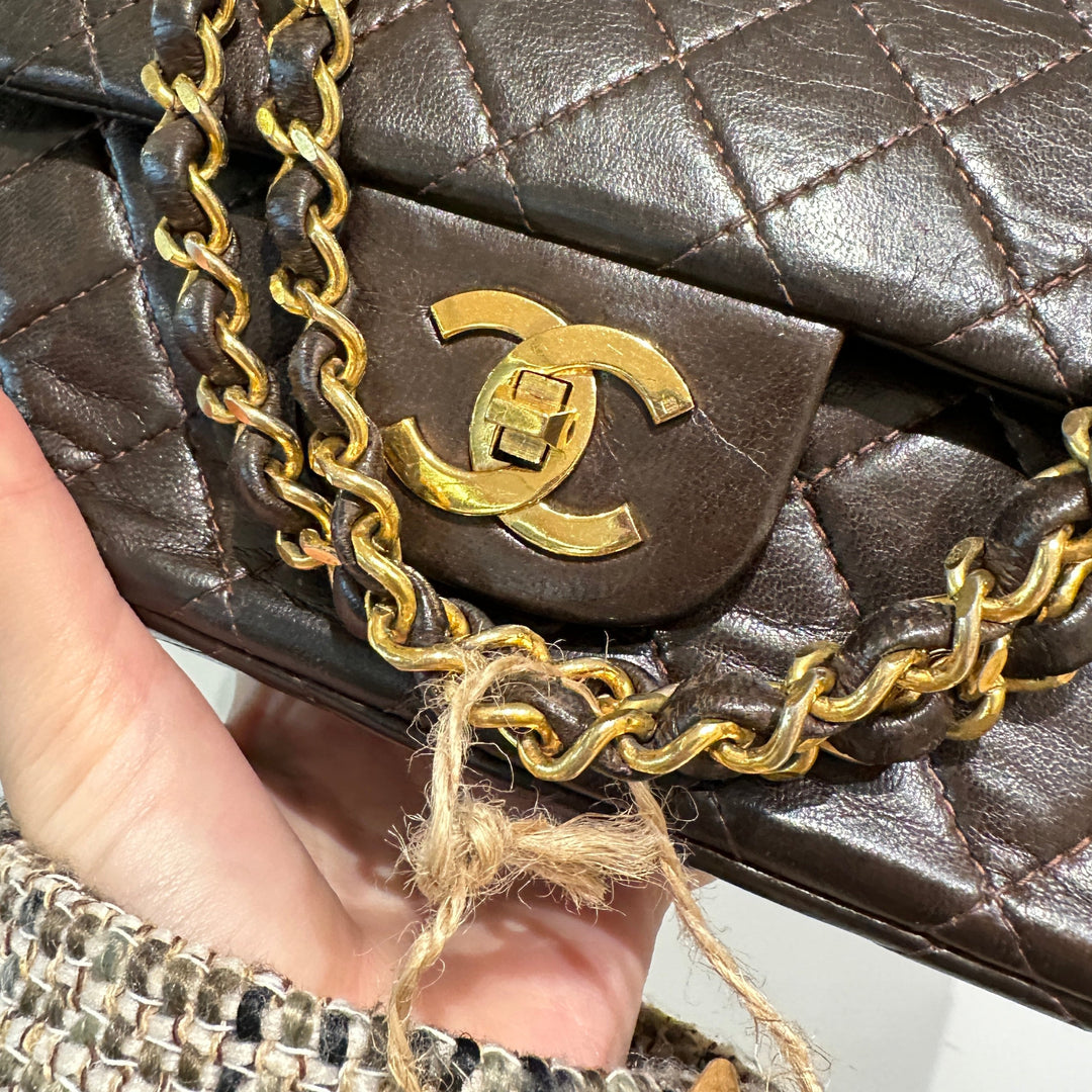 Chanel vintage class flap bag(brown)