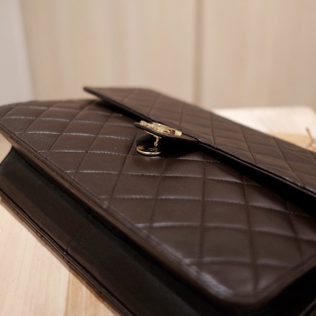 Chanel vintage flap bag