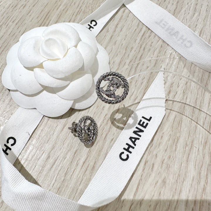 Chanel vintage earrings