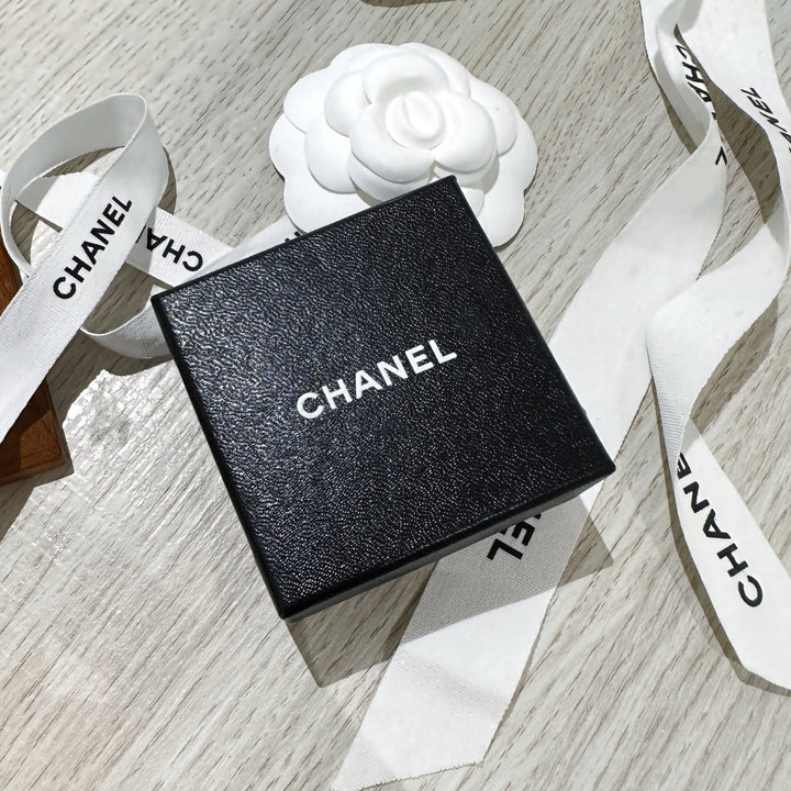 Chanel vintage earrings