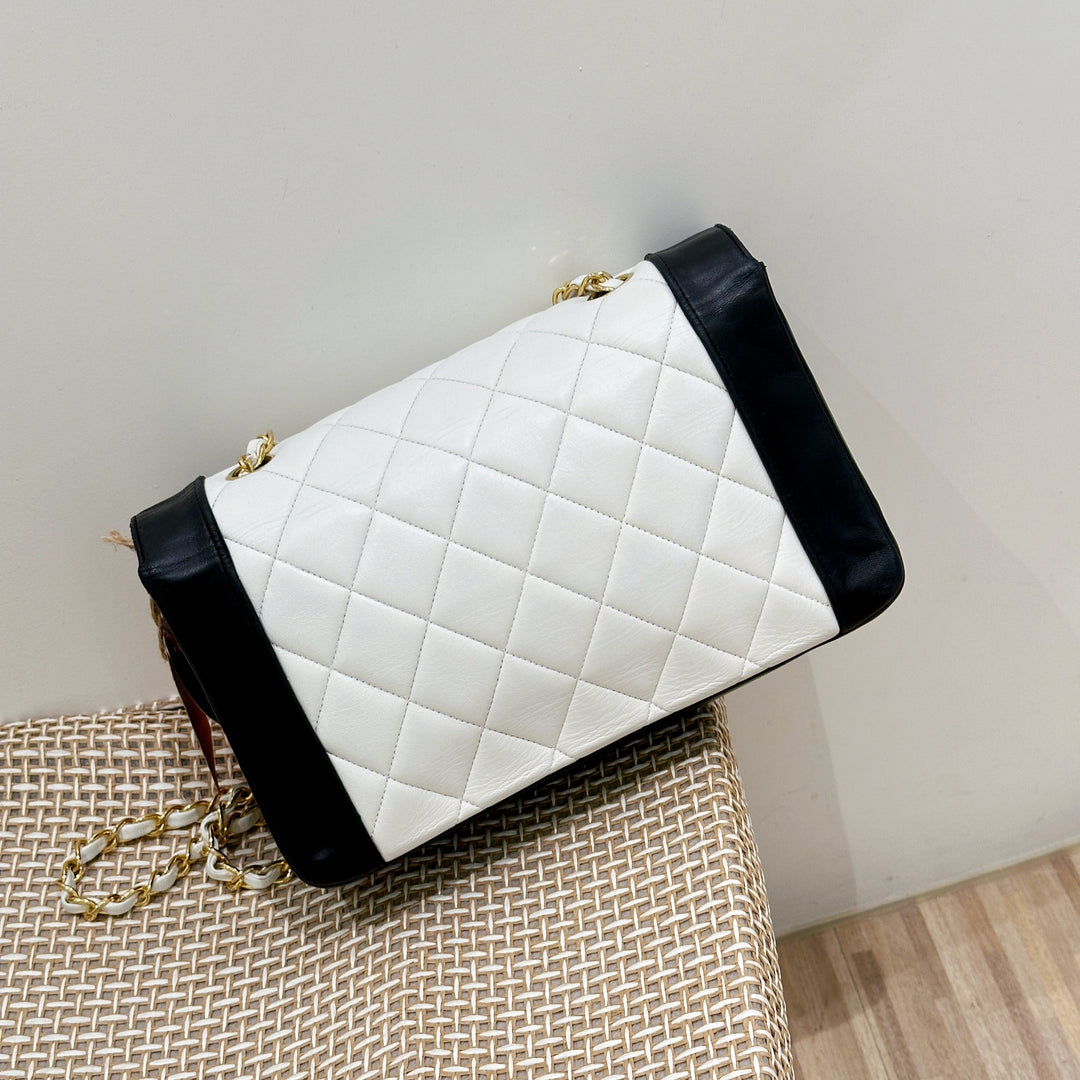 Chanel Vintage Black/White Lambskin Dianan Class Flap 25cm