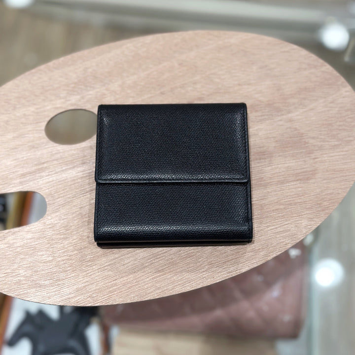 Chanel vintage caviar wallet