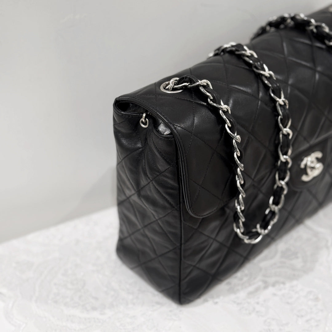 Chanel vintage flap bag