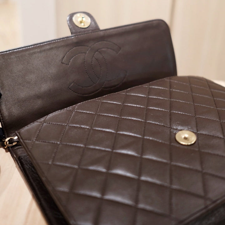 Chanel vintage flap bag