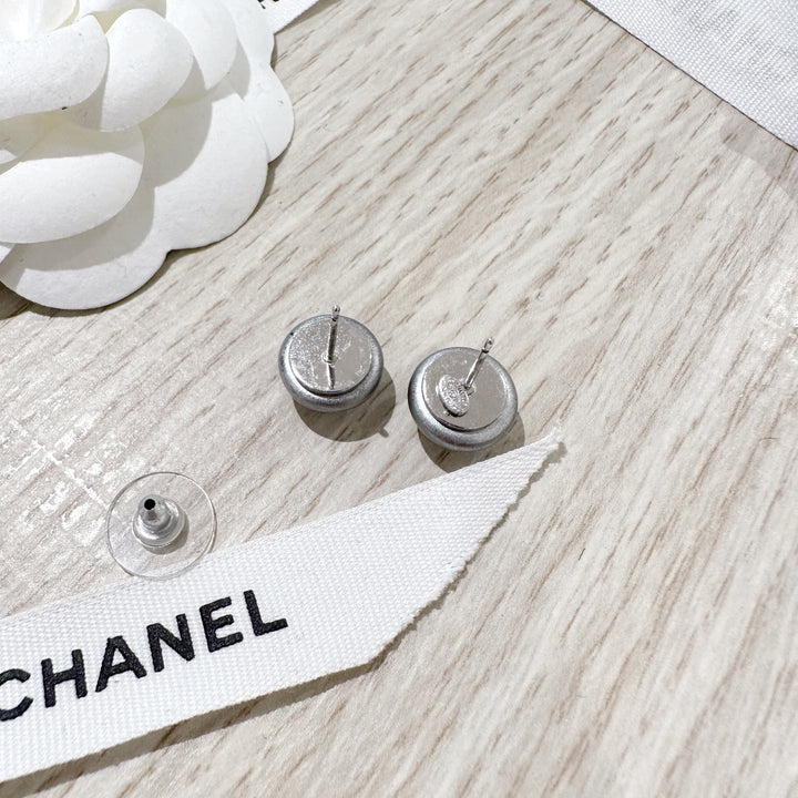 Chanel vintage earrings