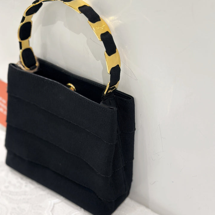 Ferragamo vintage logo handle Canvas 2way bag(black)