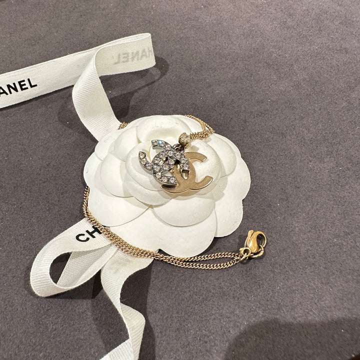 Chanel vintage double CC necklace