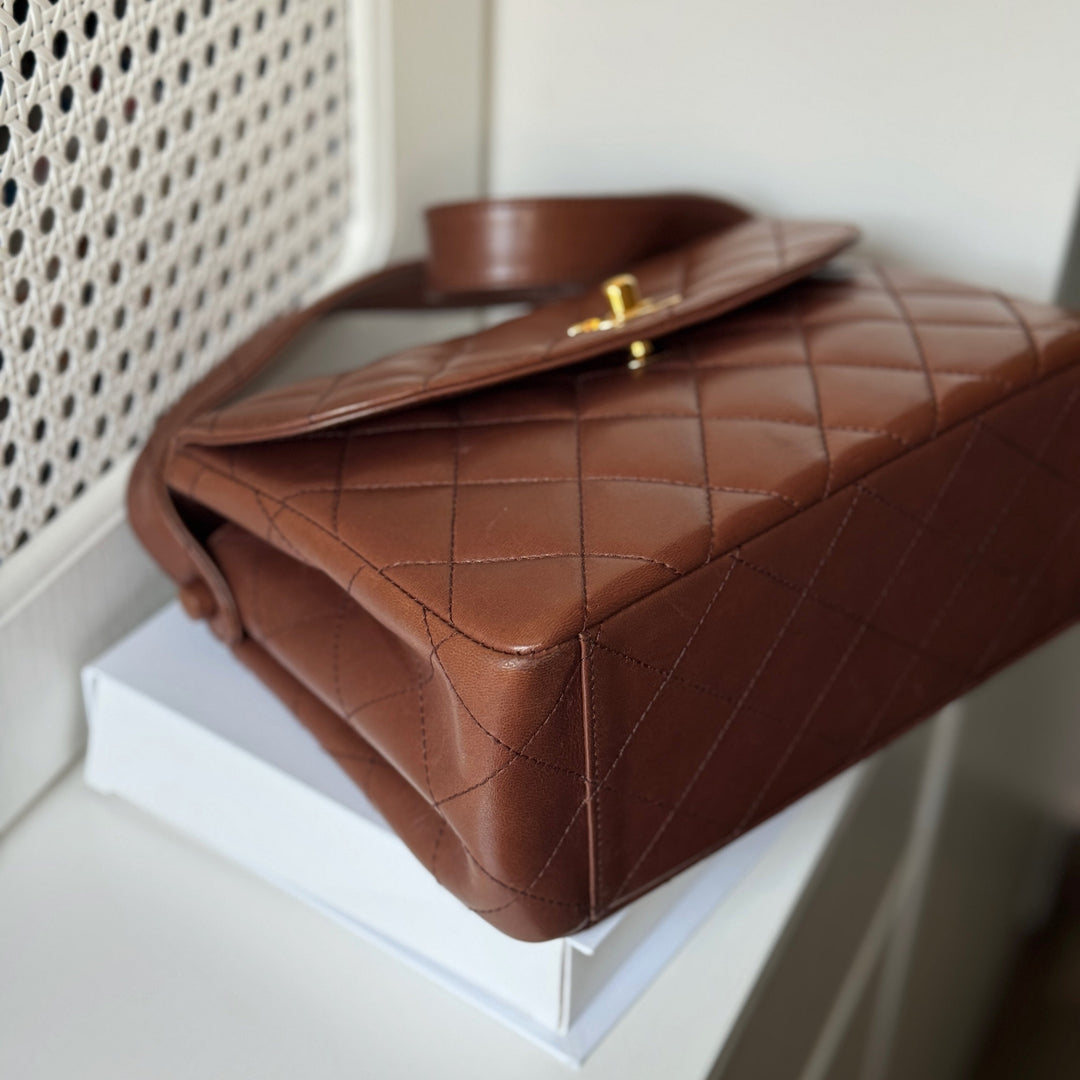 Chanel vintage kelly bag