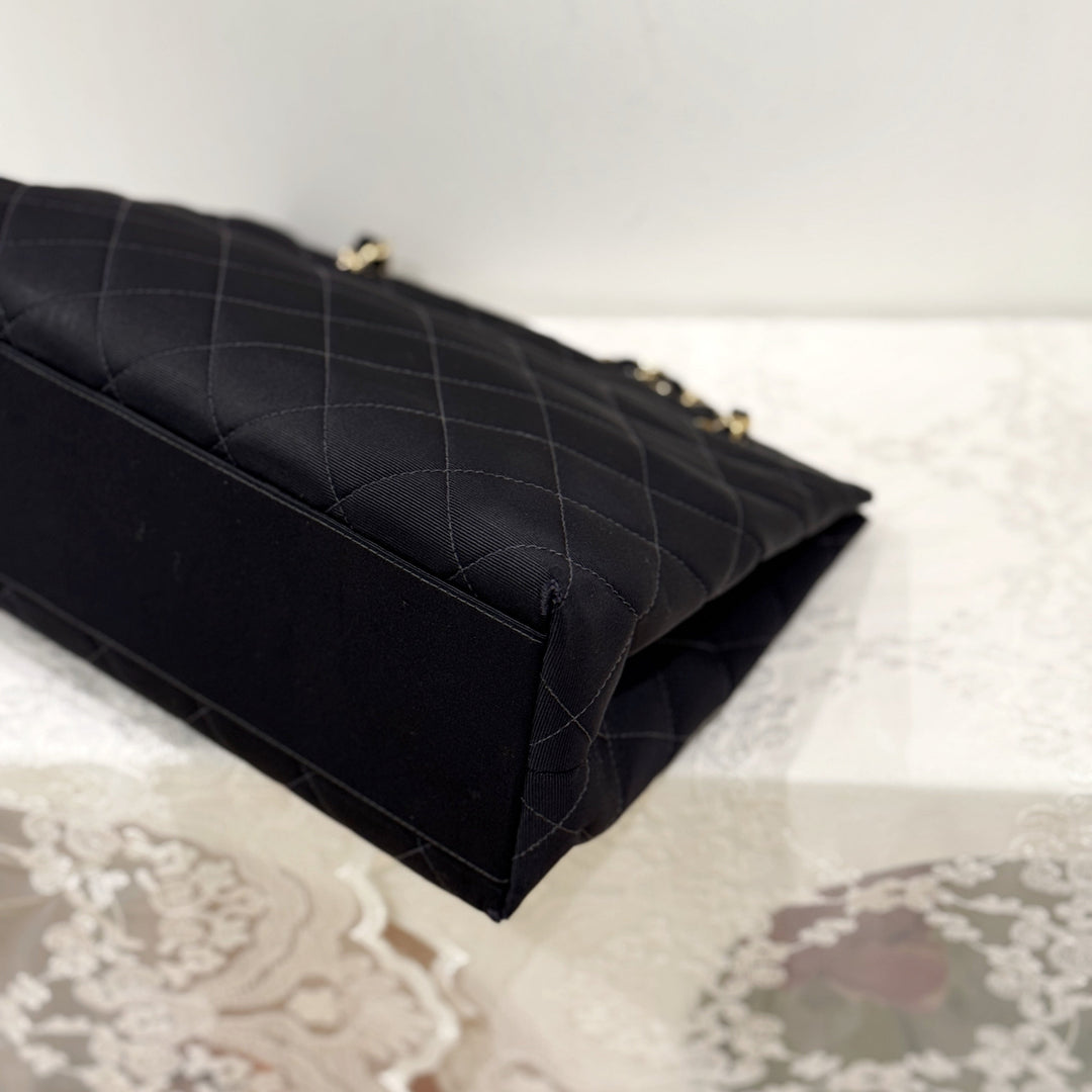 Chanel vintage quilted canvas chain tote
