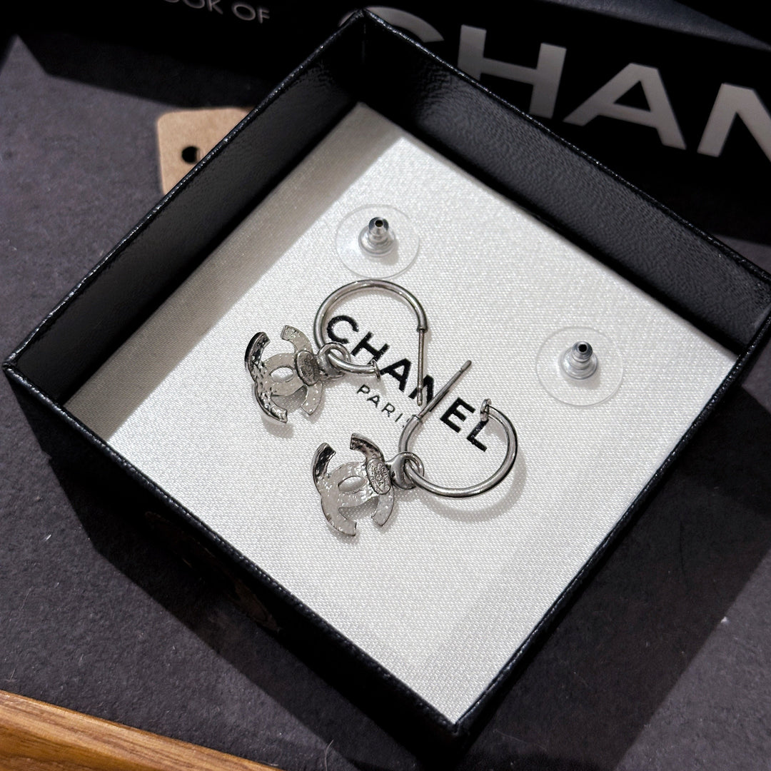 Chanel vintage earrings