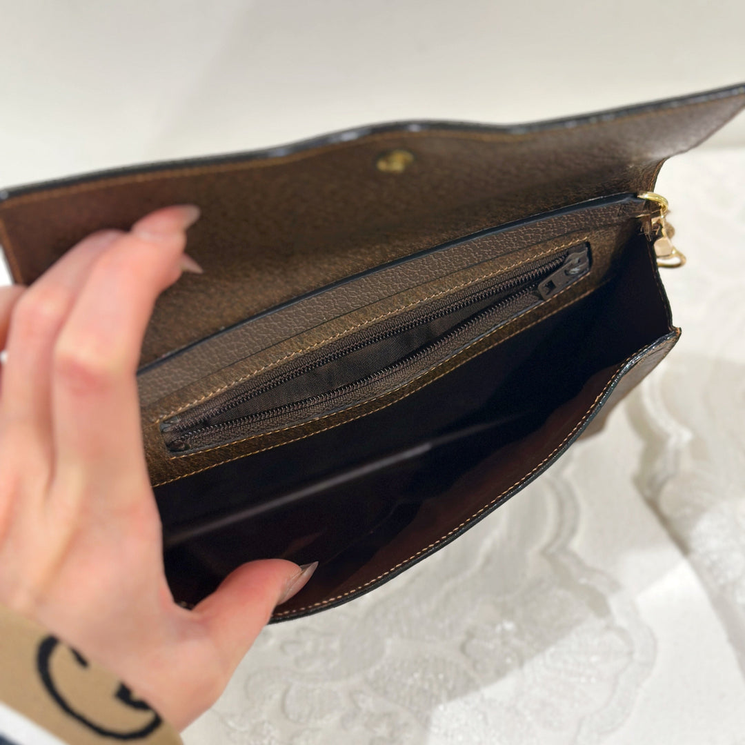 Gucci vintage clutch+chain