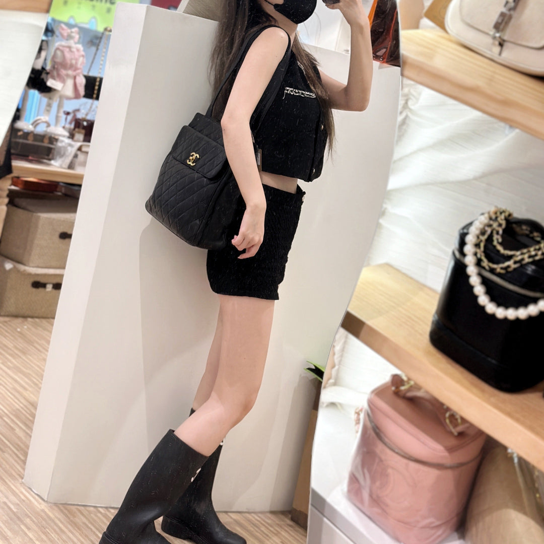 Chanel vintage quilted lambskin tote bag