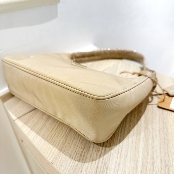 Prada Re-Edition 2000 Re-Nylon Hobo Bag
