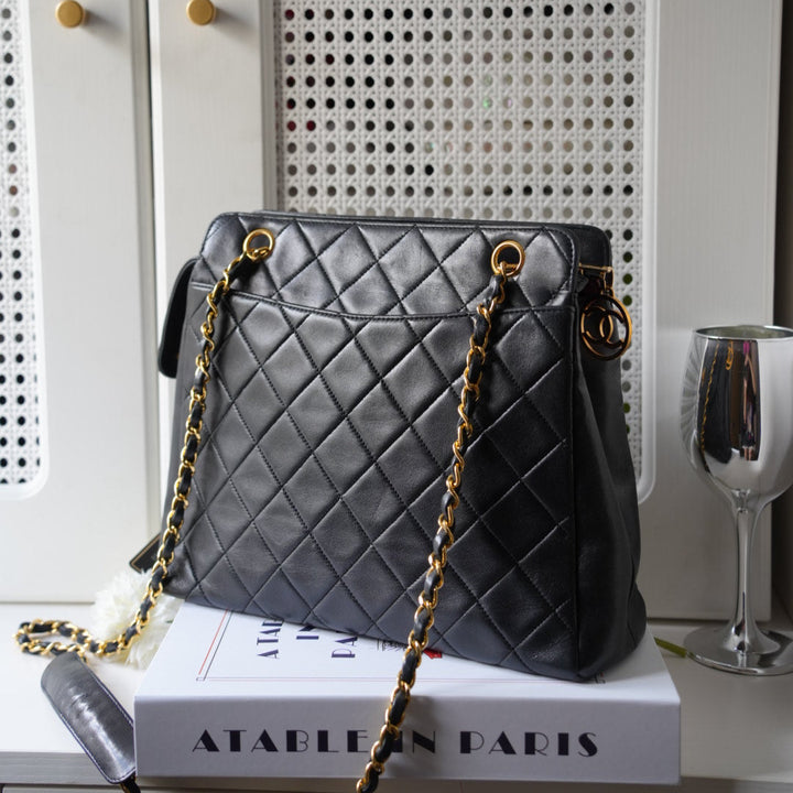 Chanel vintage CC quilted leather chain shoulder bag