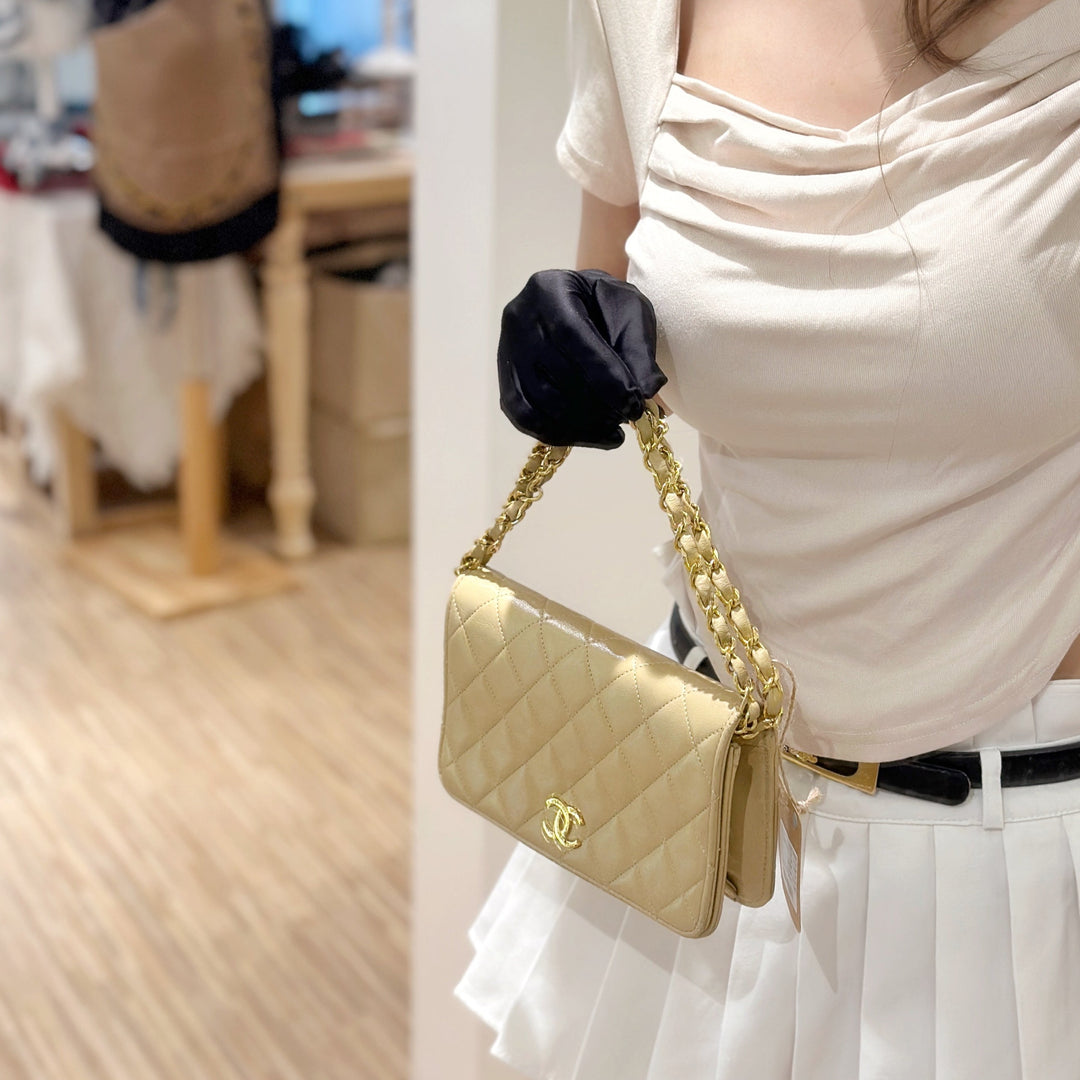 Chanel vintage mini flap bag