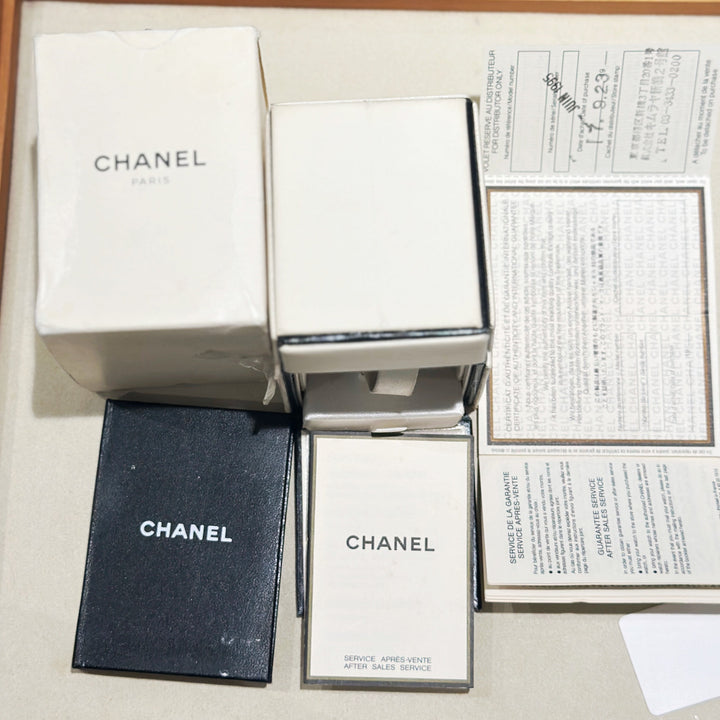 Chanel vintage première watch S