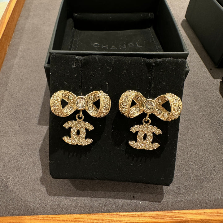 Chanel vintage earrings