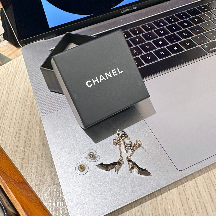 Chanel vintage earrings
