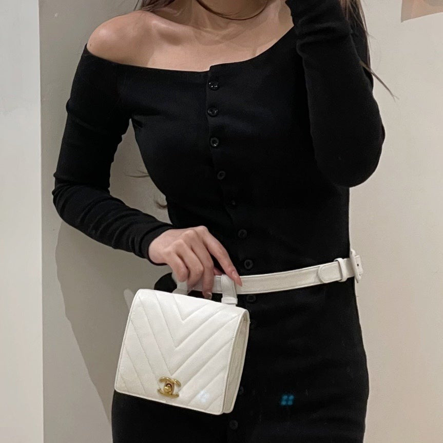 Chanel vintage v shape cowhide belt bag