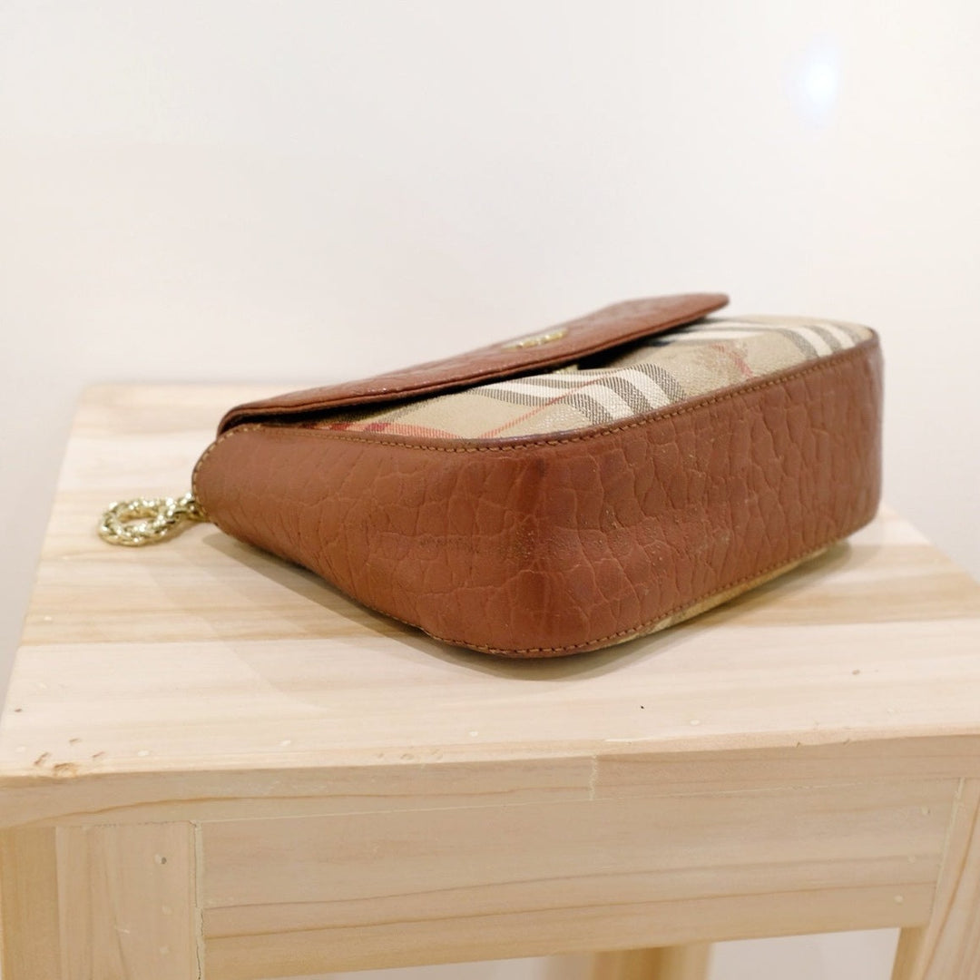 Burberry vintage check tartan bag +chain