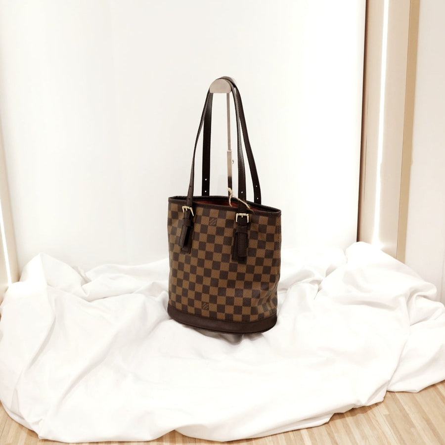 Louis Vuitton marais bag