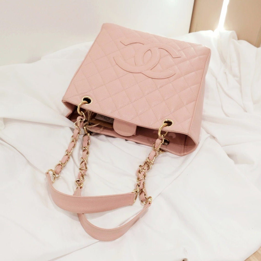 Chanel vintage petite shopping leather tote