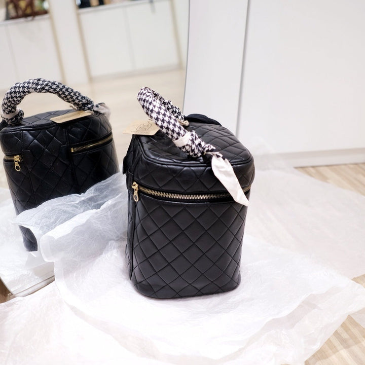 Chanel vintage coco lambskin wash handbag