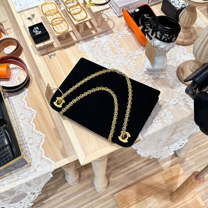 Chanel vintage cocktail bag