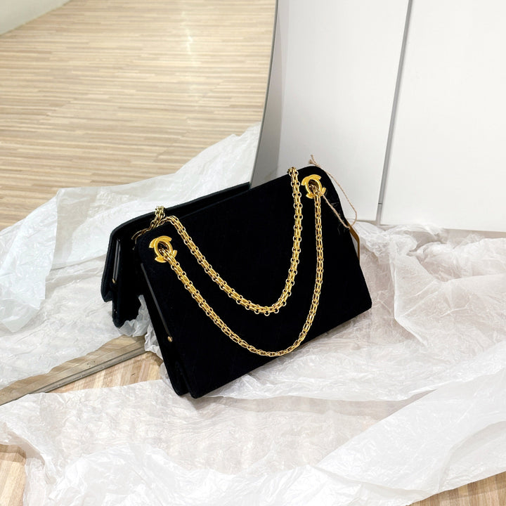 Chanel vintage cocktail bag