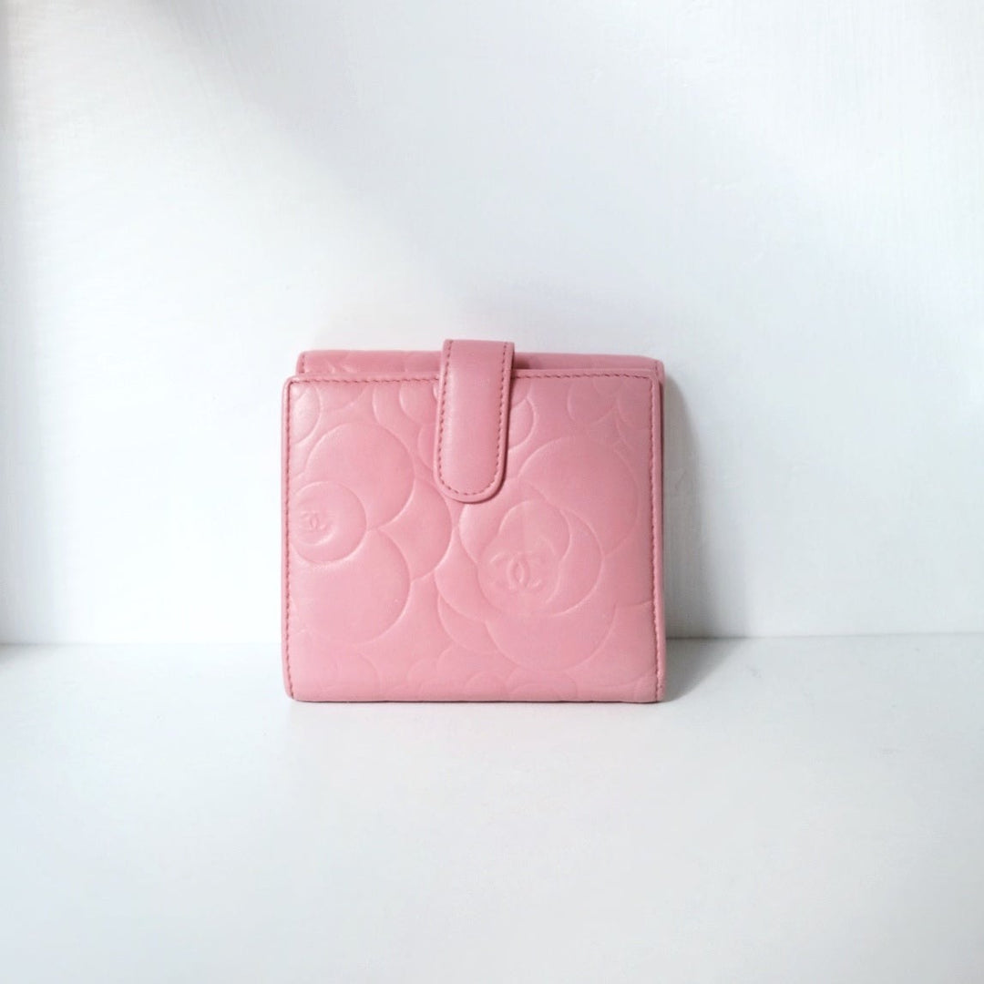 Chanel lambskin short wallet