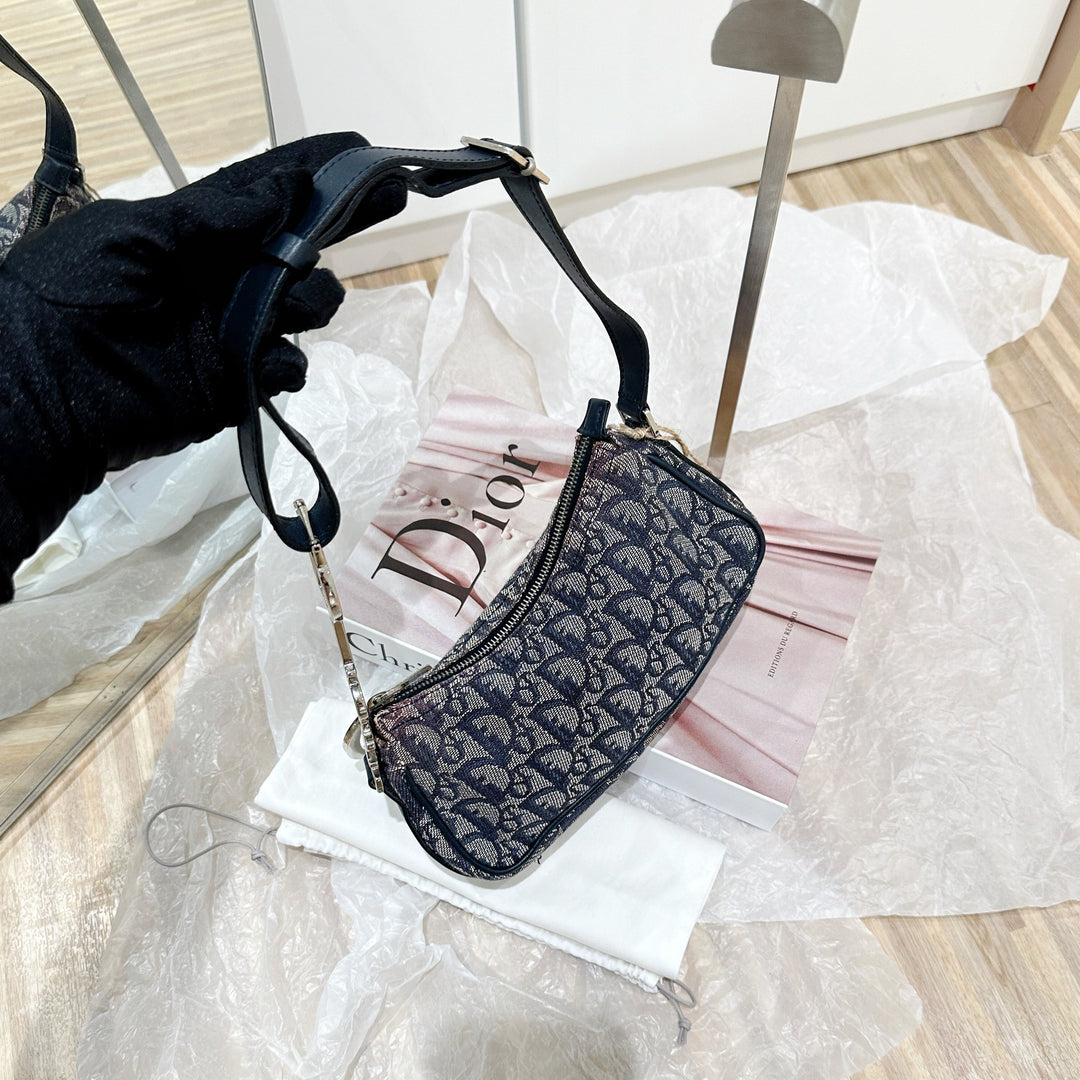 Dior vintage trotter shoulder bag