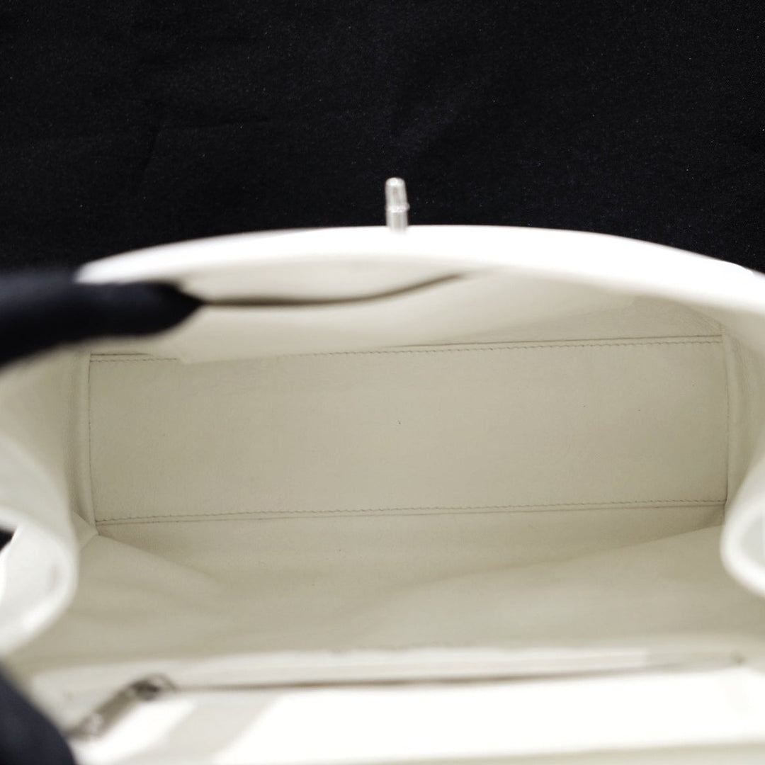 Chanel vintage caviar kelly