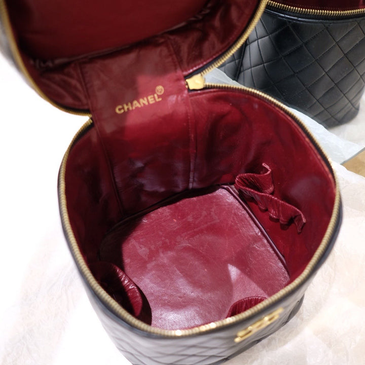 Chanel vintage coco lambskin wash handbag